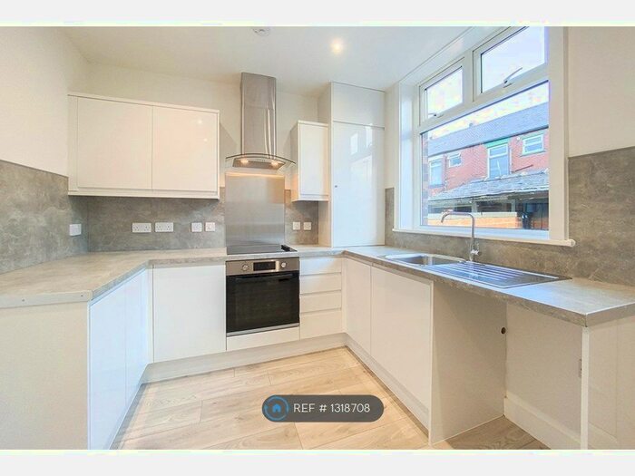 2 Bedroom Terraced House To Rent In Rugby Road, Rochdale OL12