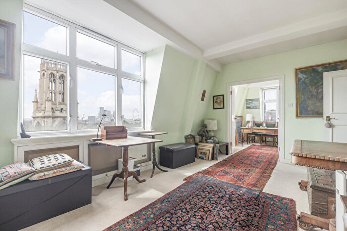 2 Bedroom Flat For Sale In Clifford's Inn, Fetter Lane, EC4A