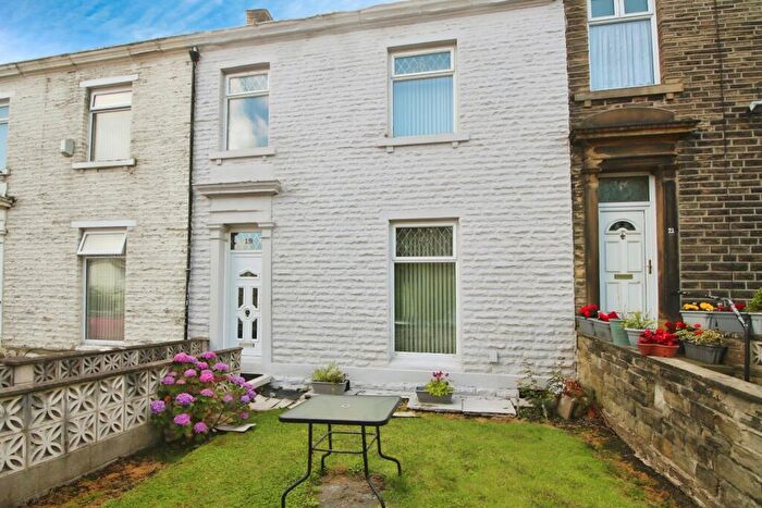3 Bedroom Terraced House For Sale In Eleanor Street, Fartown, Huddersfield, West Yorkshire, HD1
