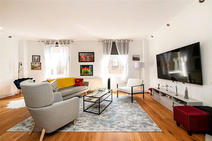 2 Bedroom Flat For Sale In Archer Street, London, W1D