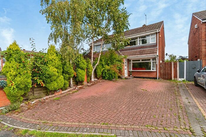 3 Bedroom Semi-Detached House For Sale In Sharon Way, Hednesford, Cannock, WS12