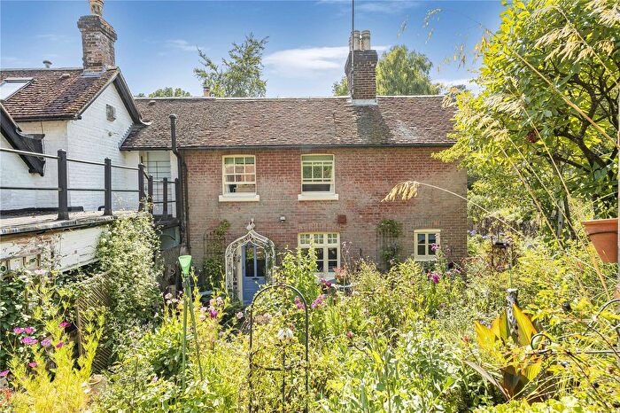 3 Bedroom Semi-Detached House For Sale In Lower Street, Fittleworth, Pulborough, West Sussex, RH20