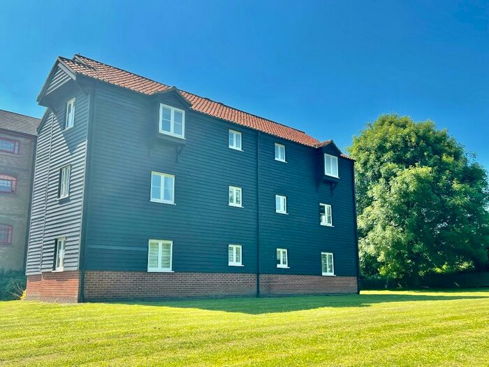 1 Bedroom Flat To Rent In Kings Meadow Court, Coggeshall Road, Kelvedon, CO5