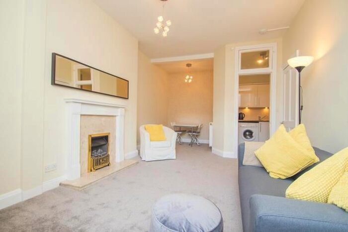 1 Bedroom Flat To Rent In Robertson Avenue, Edinburgh, EH11