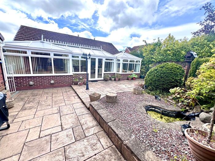 2 Bedroom Detached Bungalow For Sale In Wilton Court, Greenfields, Newton Aycliffe, DL5