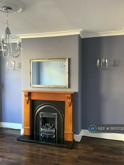4 Bedroom Terraced House To Rent In North Lodge Avenue, Harrogate, HG1