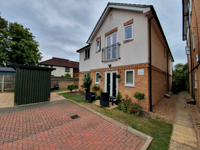 1 Bedroom Flat To Rent In Corbins Lane, South Harrow, Harrow, HA2