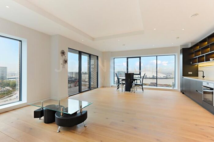 2 Bedroom Flat To Rent In Grantham House, London City Island, E14