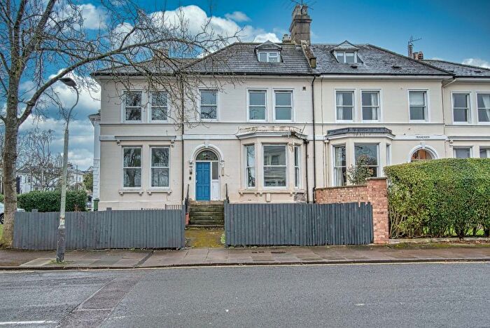 1 Bedroom Flat To Rent In Western Road, Cheltenham, GL50