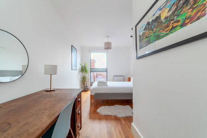 2 Bedroom Flat To Rent In Unit, Ellingfort Road, London, E8