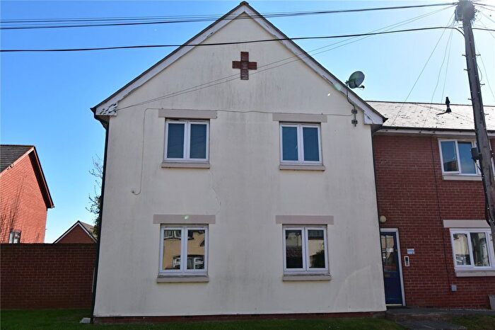 2 Bedroom Flat For Sale In Tyler Street, Harwich, Essex, CO12