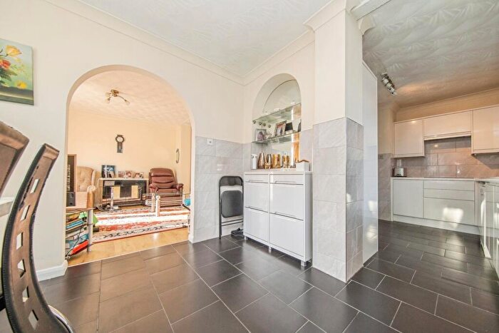 3 Bedroom Detached House For Sale In Foxhall Road, Ipswich, Suffolk, IP3