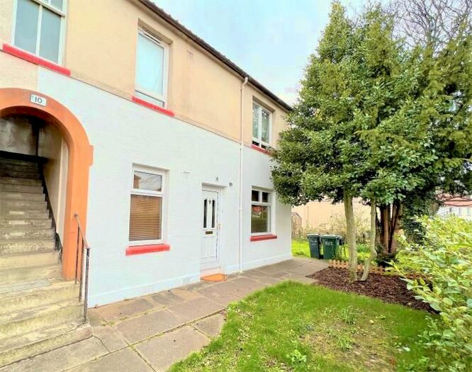 2 Bedroom Flat To Rent In Saughton Park, Edinburgh, EH12