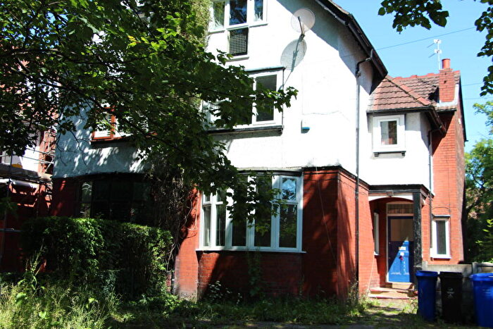 5 Bedroom Property To Rent In Daisy Bank Road, Victoria Park, £pppw, M14