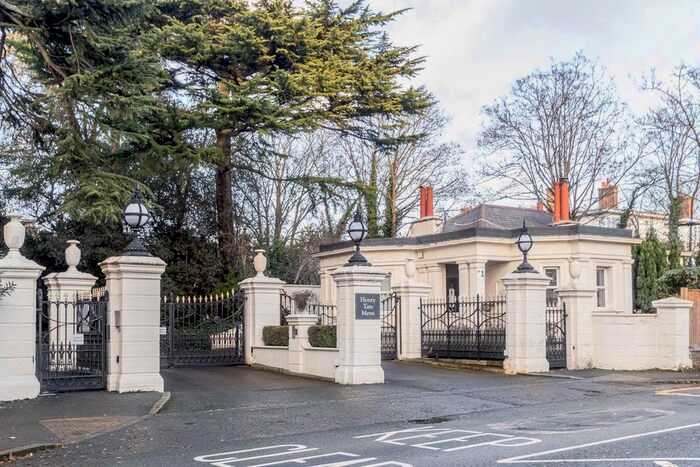 2 Bedroom Terraced House To Rent In Henry Tate Mews, London, SW16