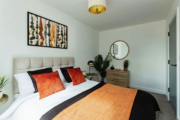 3 Bedroom Town House For Sale In Tulip Street, Beeston, Nottingham, NG9
