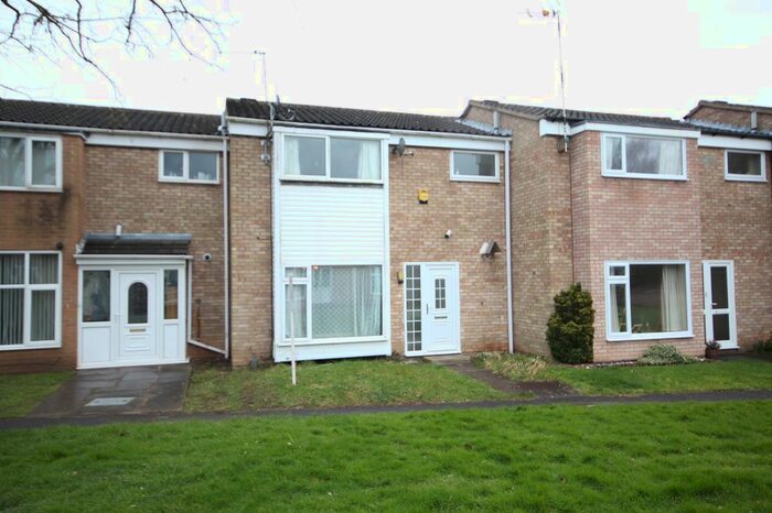 3 Bedroom Terraced House To Rent In Stoneway Grove, Leamington Spa, CV31