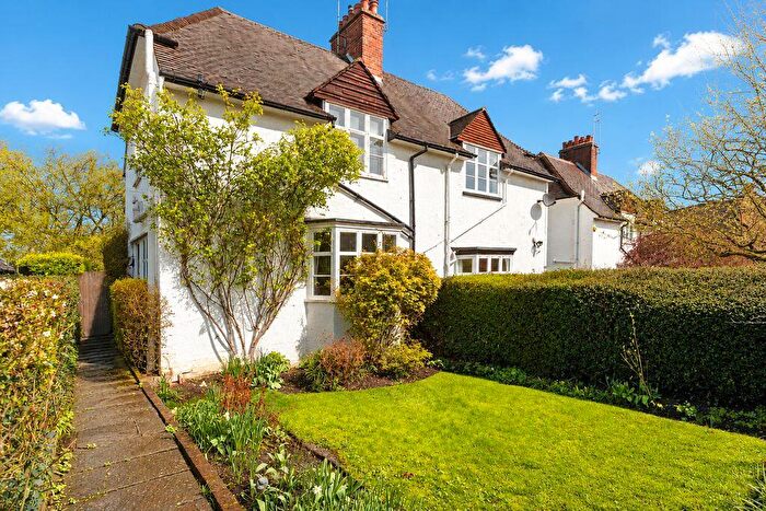 2 Bedroom Semi-Detached House For Sale In Hogarth Hill, Hampstead Garden Suburb, NW11