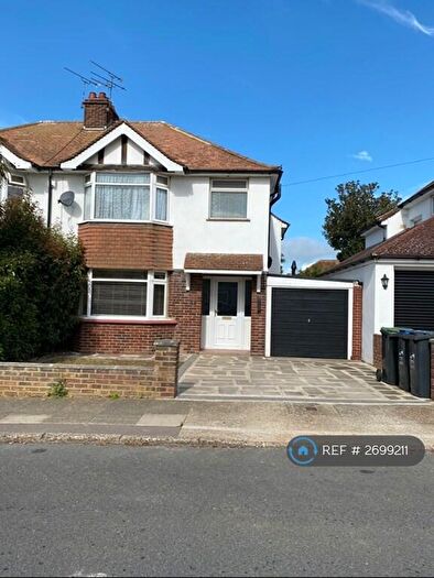 3 Bedroom Semi-Detached House To Rent In Sussex Gardens, Birchington, CT7
