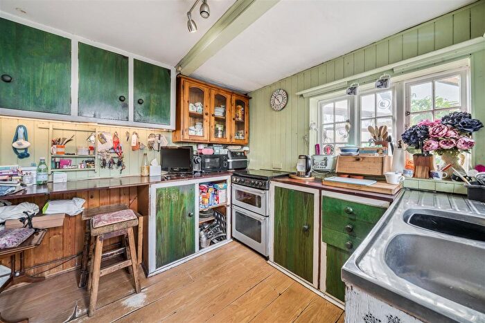 3 Bedroom Terraced House For Sale In Portsmouth Road, Thames Ditton, KT7