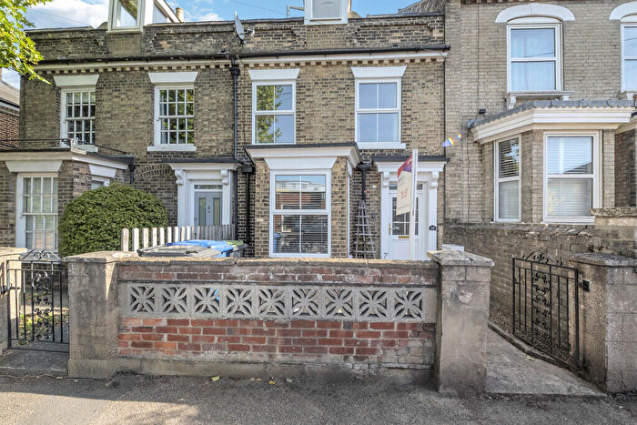3 Bedroom Terraced House For Sale In Out Northgate, Bury St Edmunds, IP33