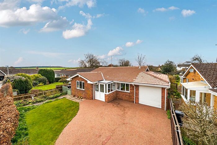 3 Bedroom Detached Bungalow For Sale In Bush Park, Winterborne Kingston, Blandford Forum, DT11