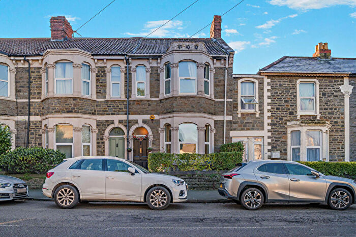 3 Bedroom Terraced House For Sale In High Street, Staple Hill, BS16