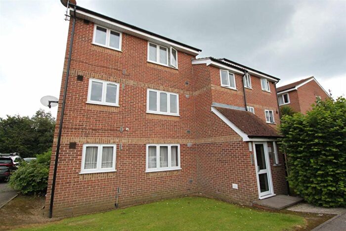 1 Bedroom Flat To Rent In Leecon Way, Rochford, SS4