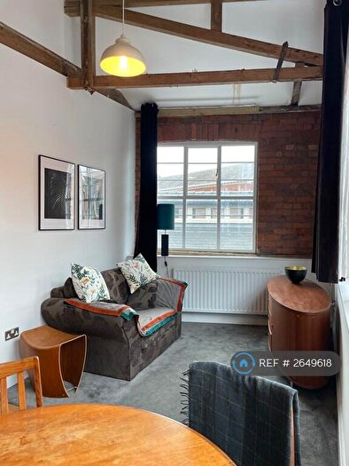 2 Bedroom Flat To Rent In Green Lane, Sheffield, S3