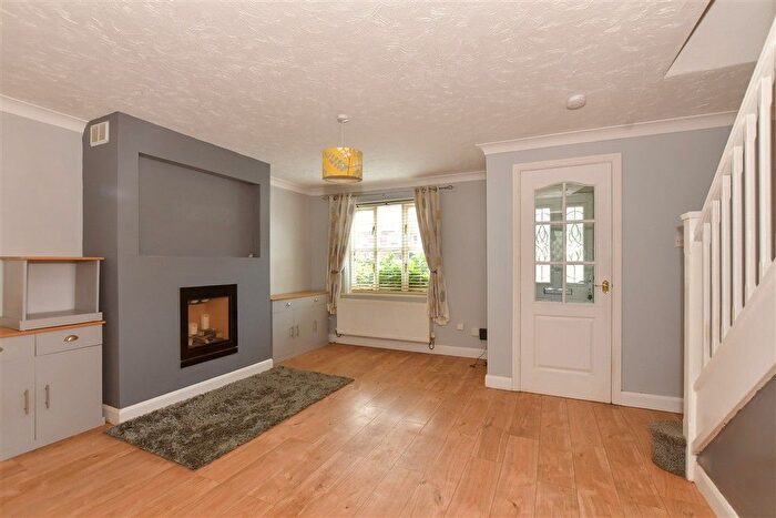 4 Bedroom Detached House For Sale In Glenbervie Drive, Beltinge, Herne Bay, Kent, CT6