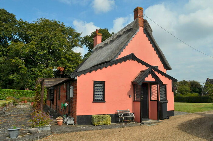3 Bedroom Cottage For Sale In Ashfield, Stowmarket, IP14