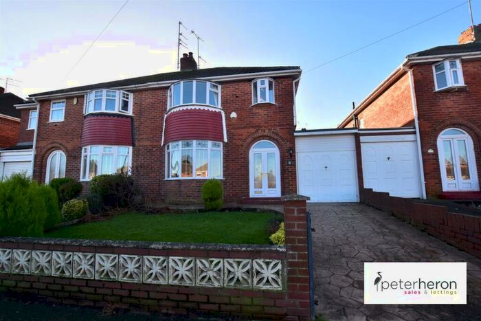 3 Bedroom Semi-Detached House To Rent In Dovedale Road, Seaburn, Sunderland, SR6