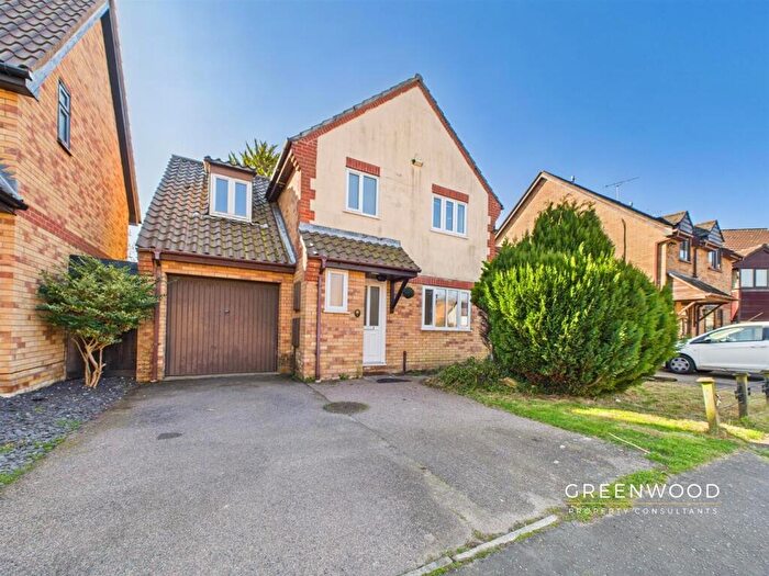 4 Bedroom Detached House To Rent In Northfield Gardens, Highwoods, Colchester, Essex, CO4