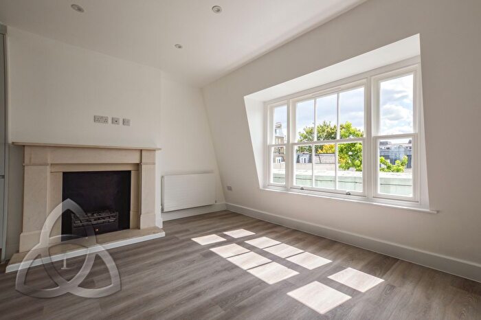 2 Bedroom Flat To Rent In Blenheim Terrace, London, NW8