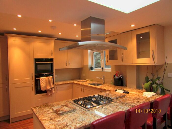 3 Bedroom Detached House To Rent In East Hill, Wembley, HA9