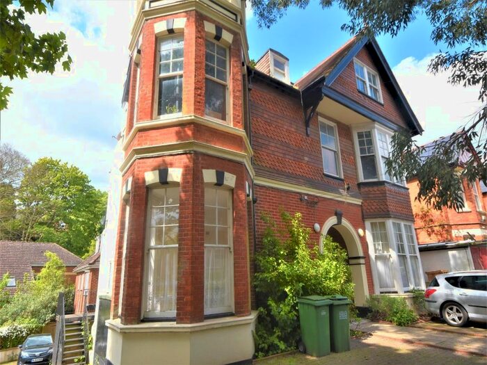 1 Bedroom Flat To Rent In Woodland Vale Road, St. Leonards-On-Sea, TN37