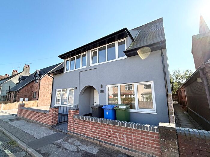 3 Bedroom Maisonette To Rent In Victoria Road, Lowestoft, NR33