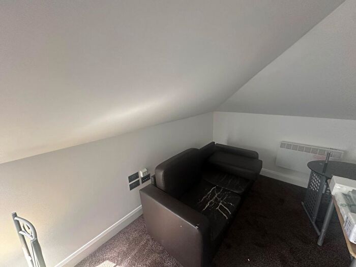 1 Bedroom Flat To Rent In Wilson Gardens, West Harrow, HA1