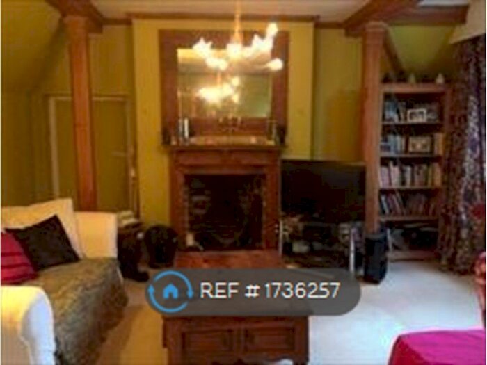 1 Bedroom Flat To Rent In The Avenue, Hitchin, SG4