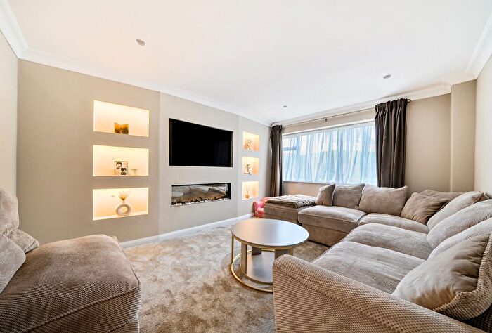 3 Bedroom End Terrace House For Sale In Goose Green, Frampton Cotterell, Bristol, Gloucestershire, BS36