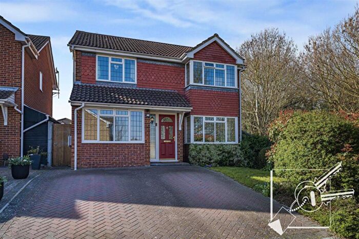 4 Bedroom House For Sale In Millfield Drive, Northfleet., DA11