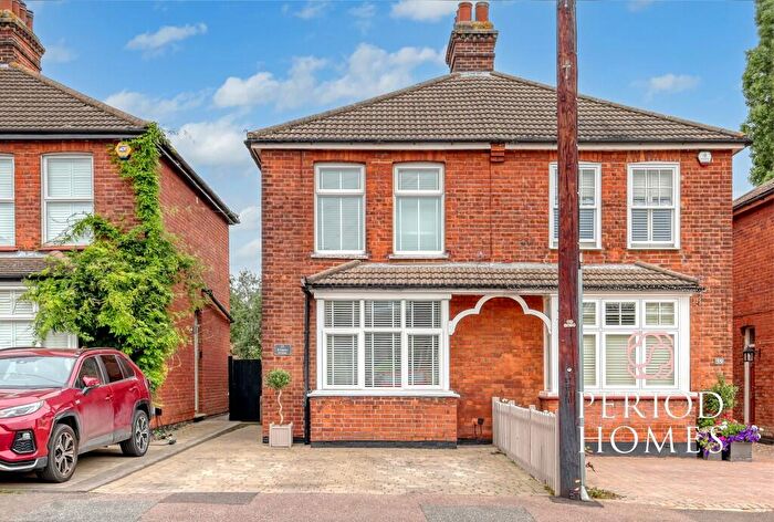 2 Bedroom Semi-Detached House For Sale In Kimpton Avenue, Brentwood, CM15