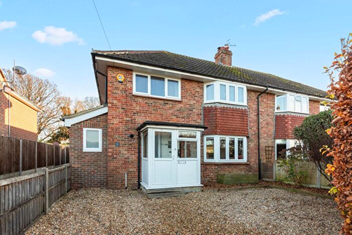 3 Bedroom Semi Detached House For Sale In Allangate Drive, Rustington, BN16