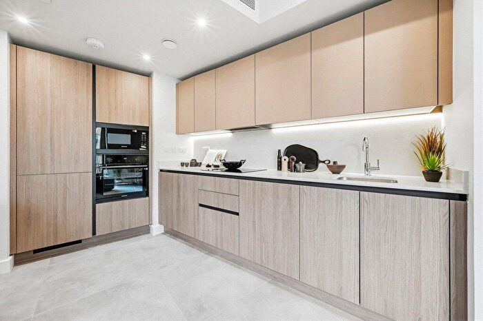 Studio To Rent In Embassy Boulevard, Linear Place, SW11