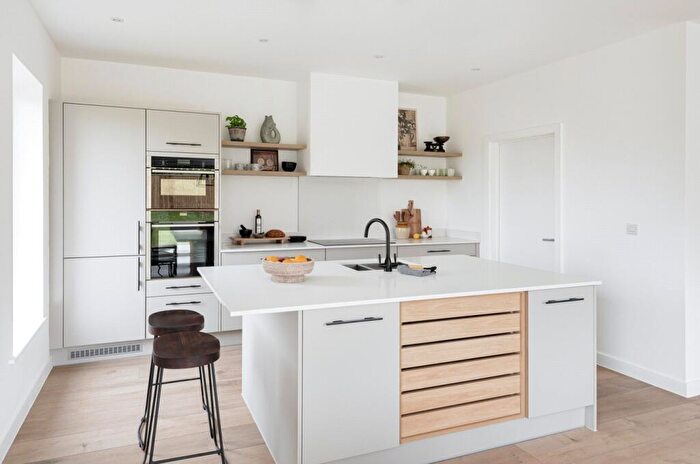 4 Bedroom Detached House For Sale In The Barn Garden, Great Elm, Frome, BA11