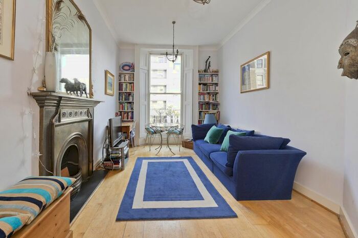 2 Bedroom Flat To Rent In Arundel Gardens, London, W11