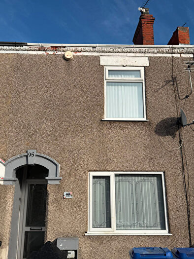 3 Bedroom Terraced House To Rent In Gilbey Road, Grimsby, DN31