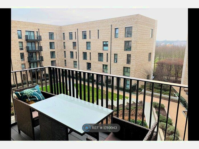 1 Bedroom Flat To Rent In Kingfisher Heights, London, E16
