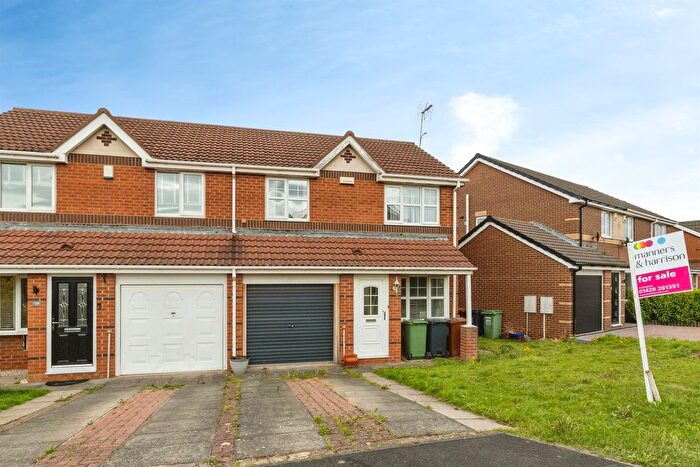 3 Bedroom Semi-Detached House For Sale In Talland Close, Hartlepool, TS27