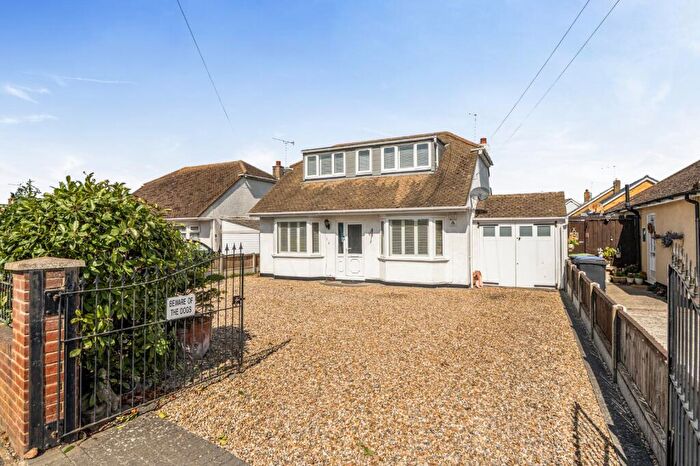 3 Bedroom Detached House For Sale In Greenhill Road, Herne Bay, Kent, CT6